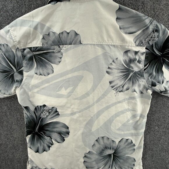 Quiksilver AOP Floral Gray White Button Up Shirt Short Sleeve Men Skate Surf SML - Picture 16 of 16